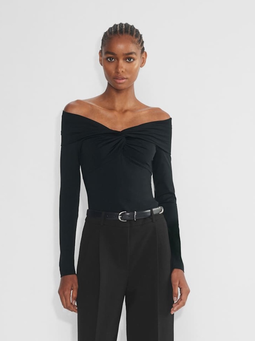 Aritzia Contour Twist Off-Shoulder Longsleeve